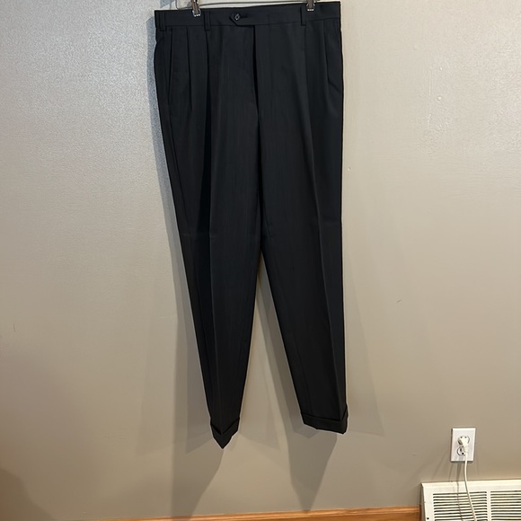 Hart Shaffer Marx Men’s Suit. - Picture 4 of 6